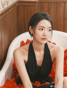 与人妻电梯激情